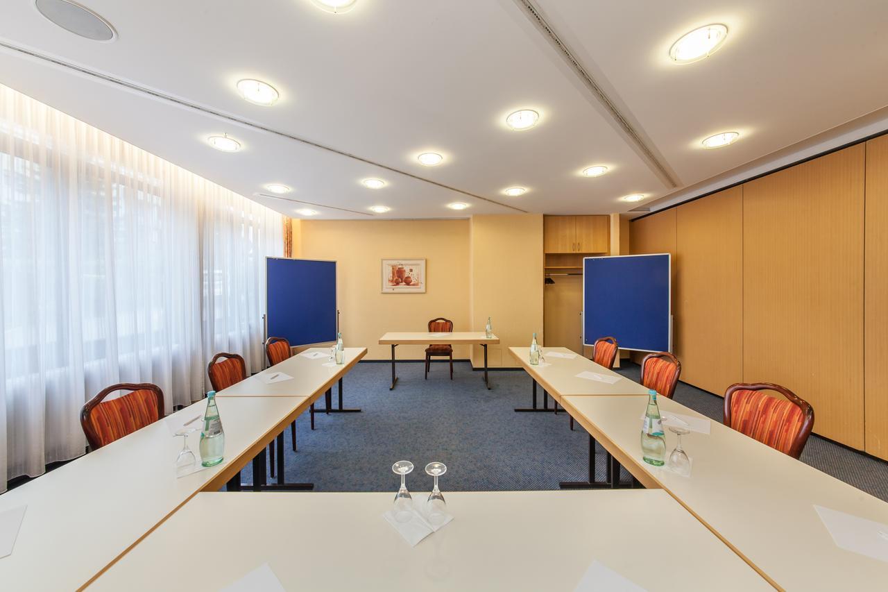 Hotel Strohgaeu Korntal-Münchingen Esterno foto