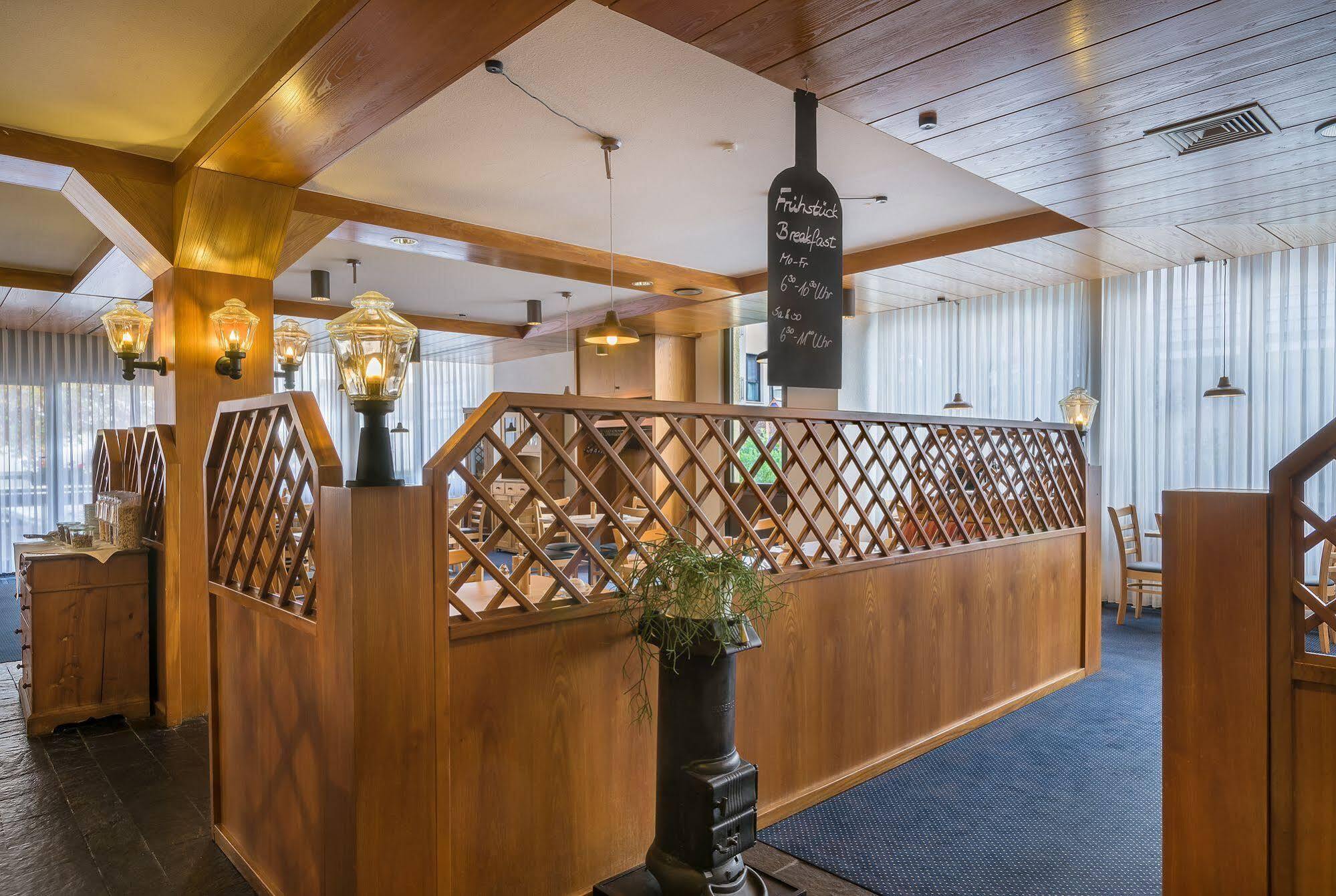 Hotel Strohgaeu Korntal-Münchingen Esterno foto