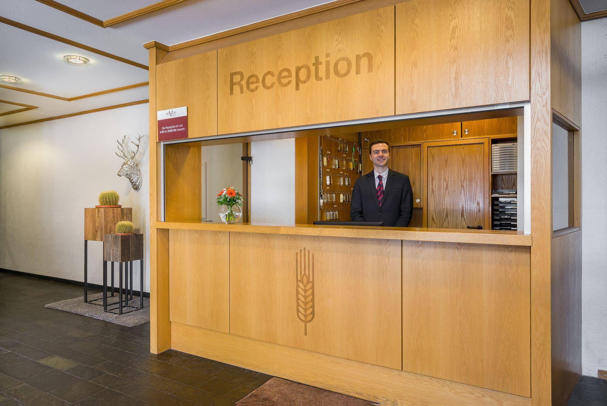 Hotel Strohgaeu Korntal-Münchingen Esterno foto