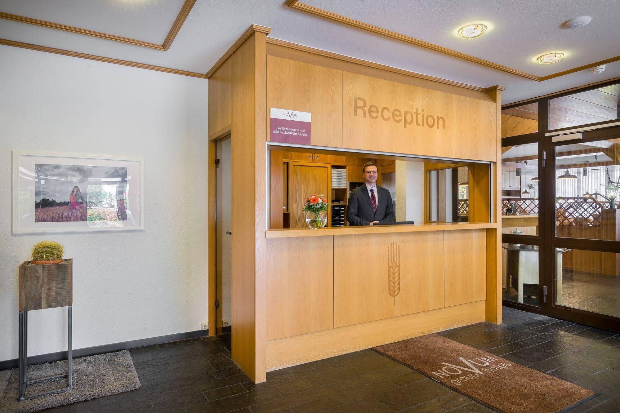 Hotel Strohgaeu Korntal-Münchingen Esterno foto